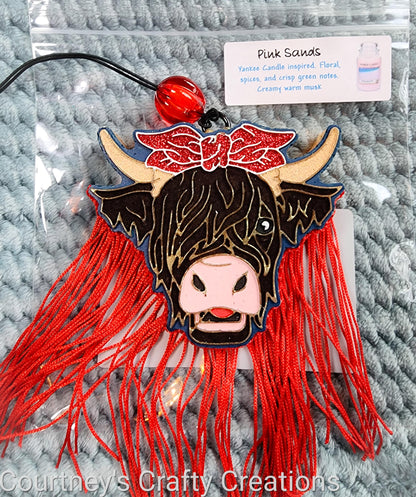 Highland Cow w/bow