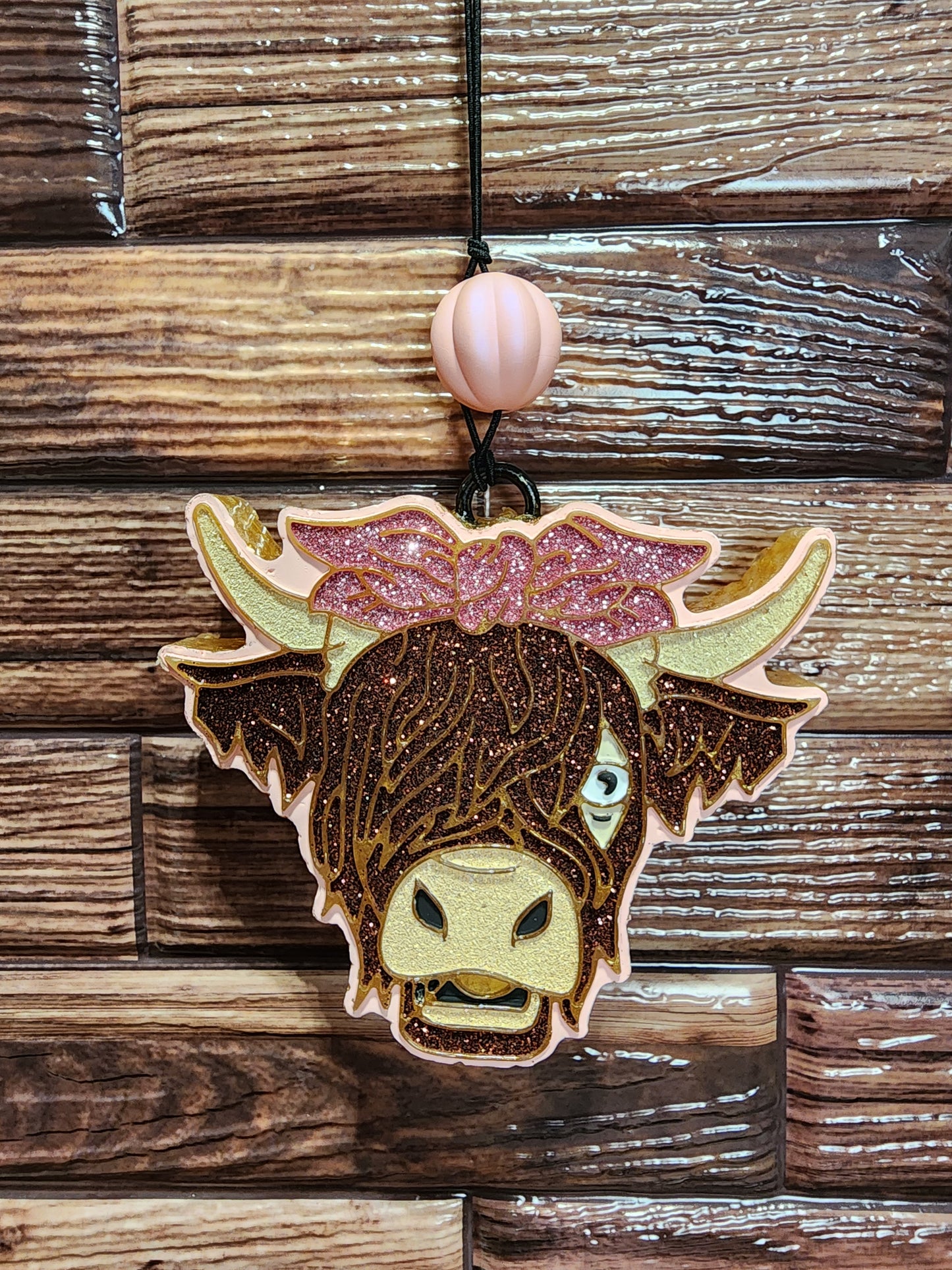Highland Cow w/bow